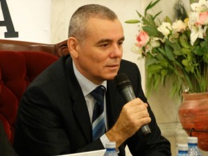 mineriada-a-fost-un-razboi-civil-cu-femei-mutilate-si-surubelnite-infipte-n-picioare-316-body-image-1434383956